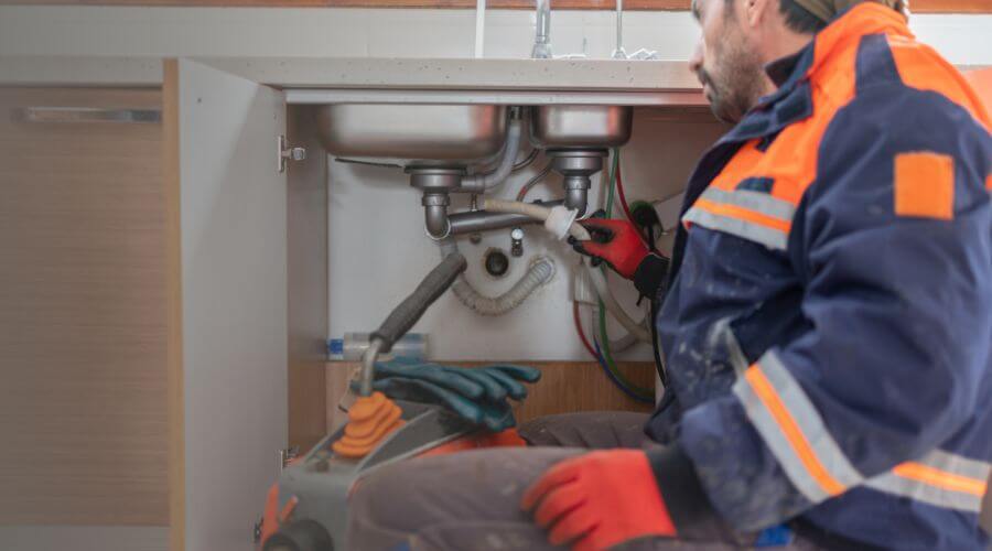 Professional slab leak plumber services in Kalida, OH